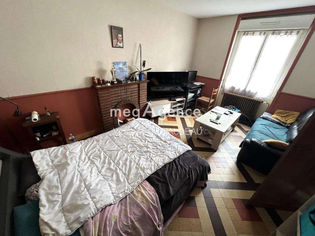 Maison à TREIZE-VENTS