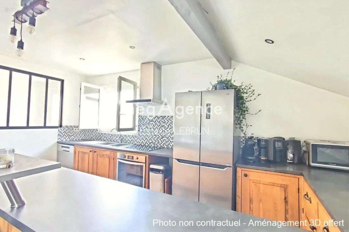 Appartement à VALLIERES