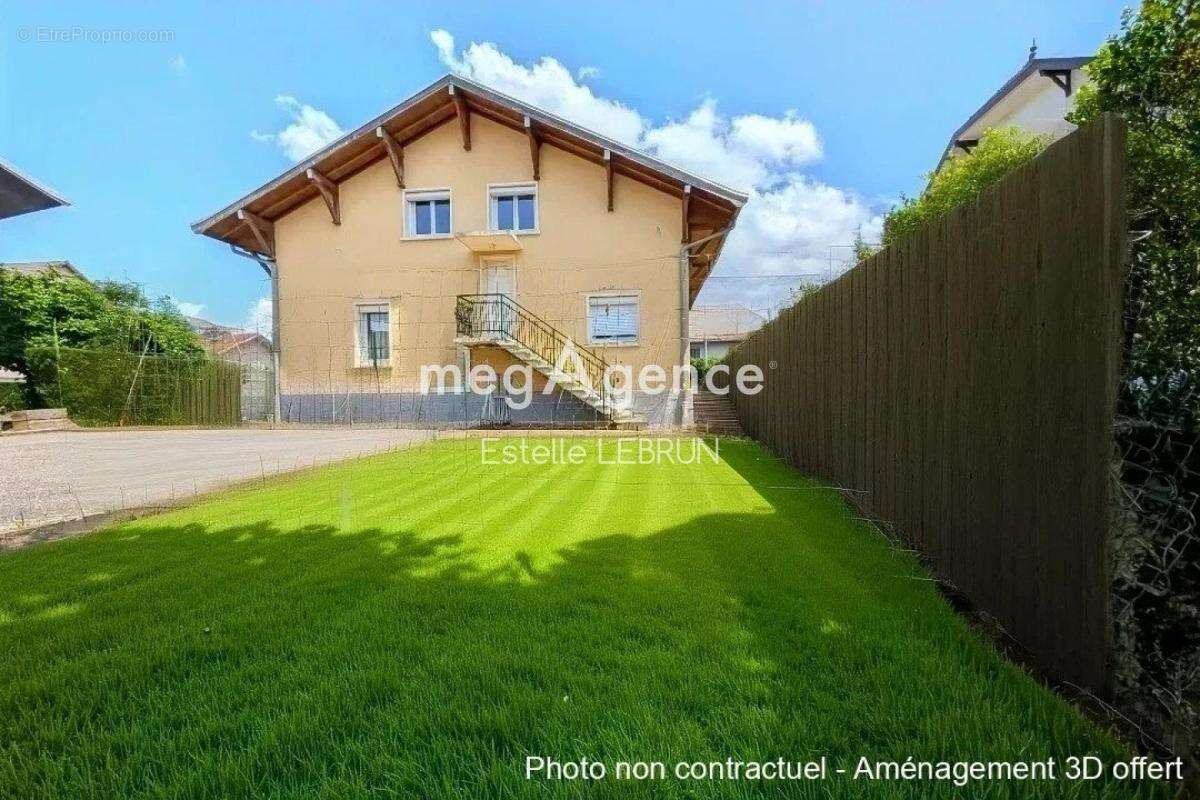 Appartement à VALLIERES