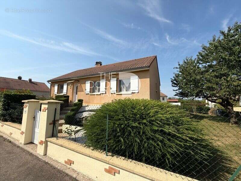 Maison à CHALINDREY