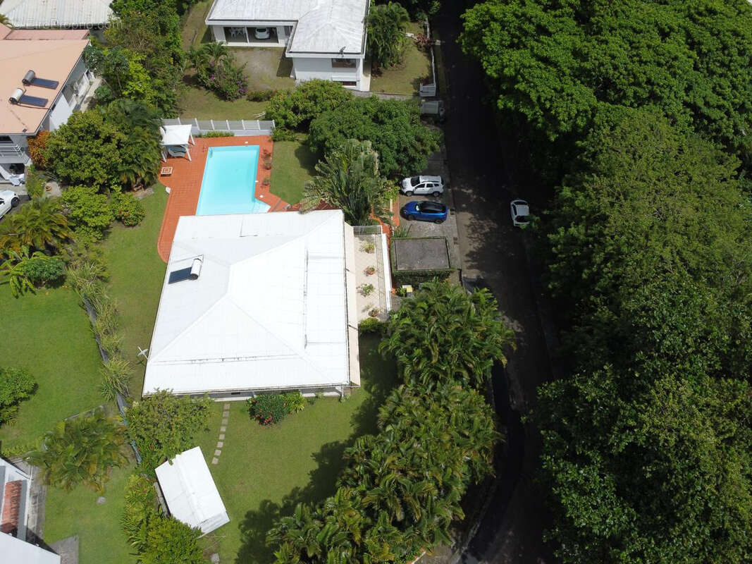 Maison à FORT-DE-FRANCE