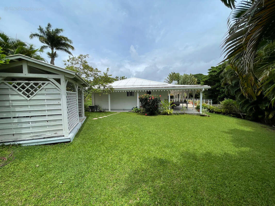 Maison à FORT-DE-FRANCE