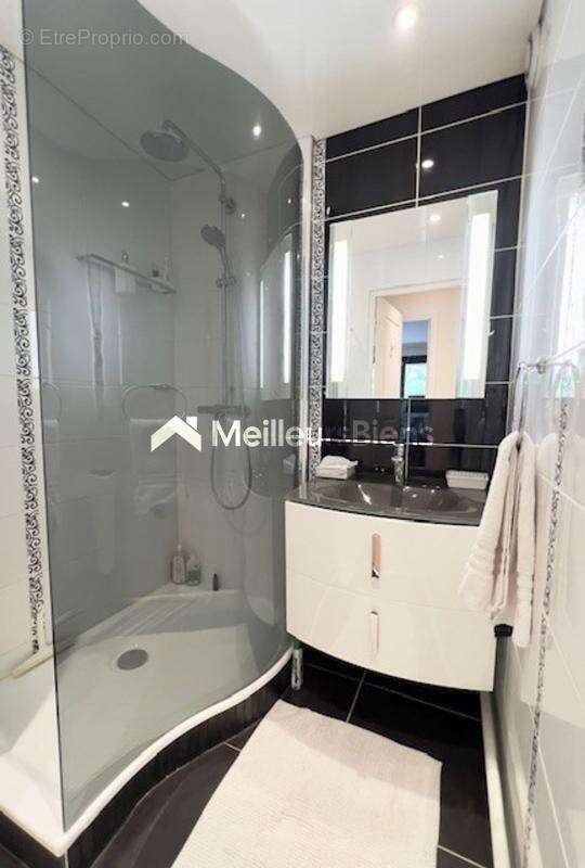 Appartement à LE CHESNAY