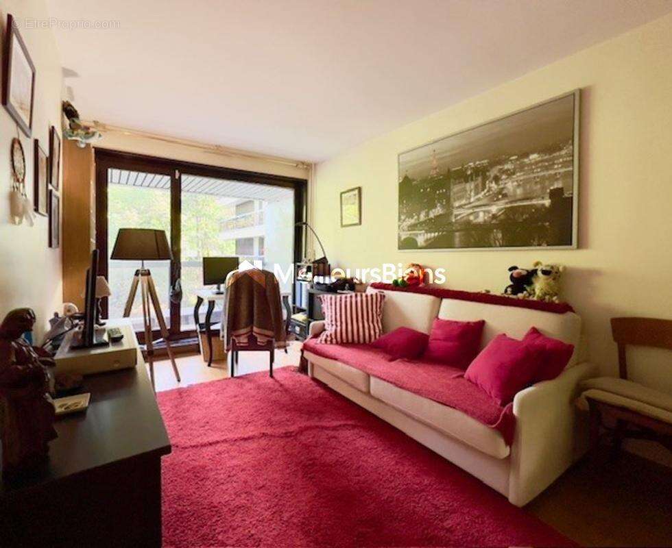 Appartement à LE CHESNAY