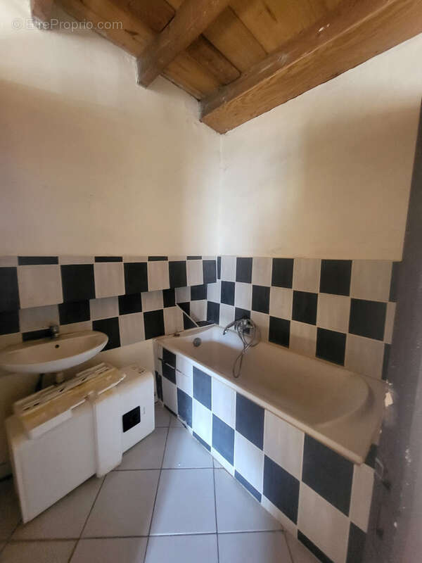 Maison à ROMENY-SUR-MARNE