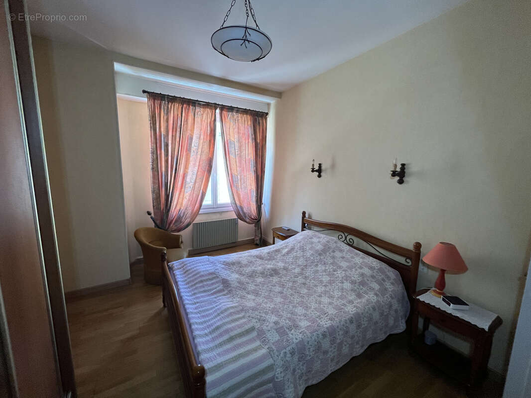 Maison à LEZIGNAN-CORBIERES