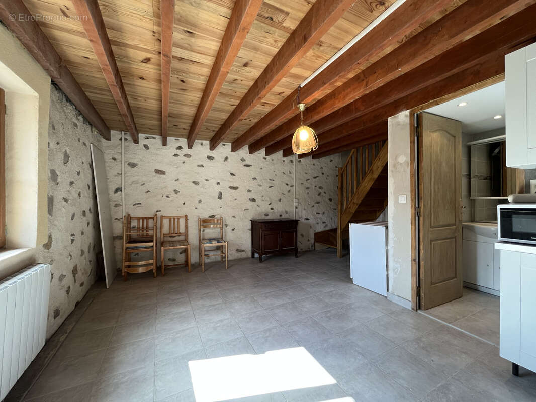 Maison à FELINES-TERMENES