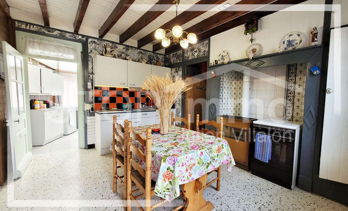 Maison à WICQUINGHEM