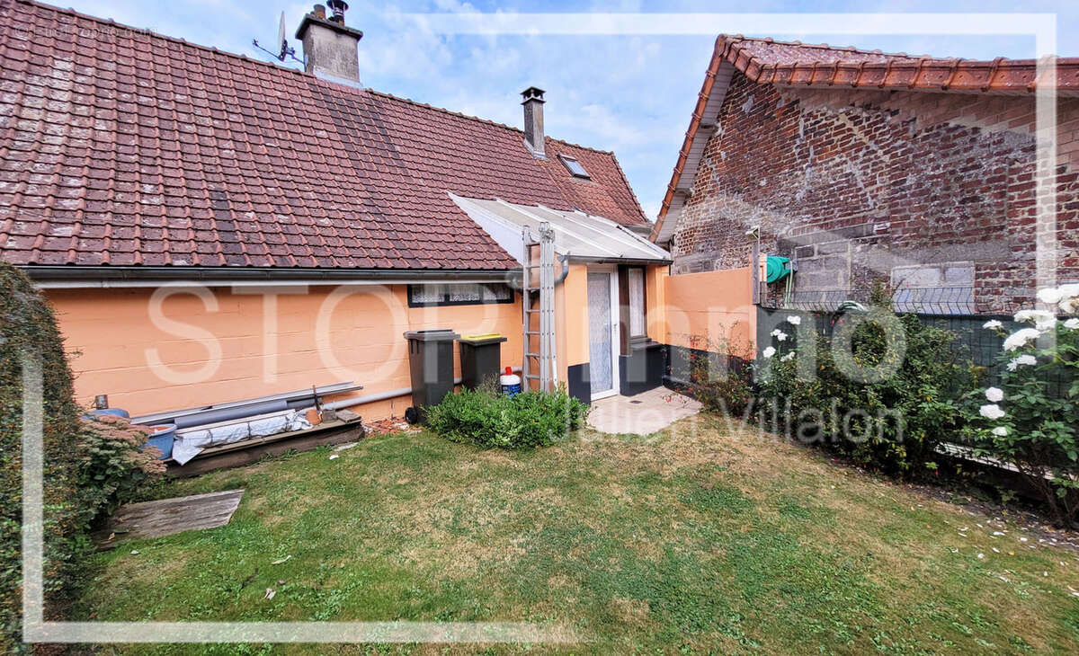 Maison à WICQUINGHEM