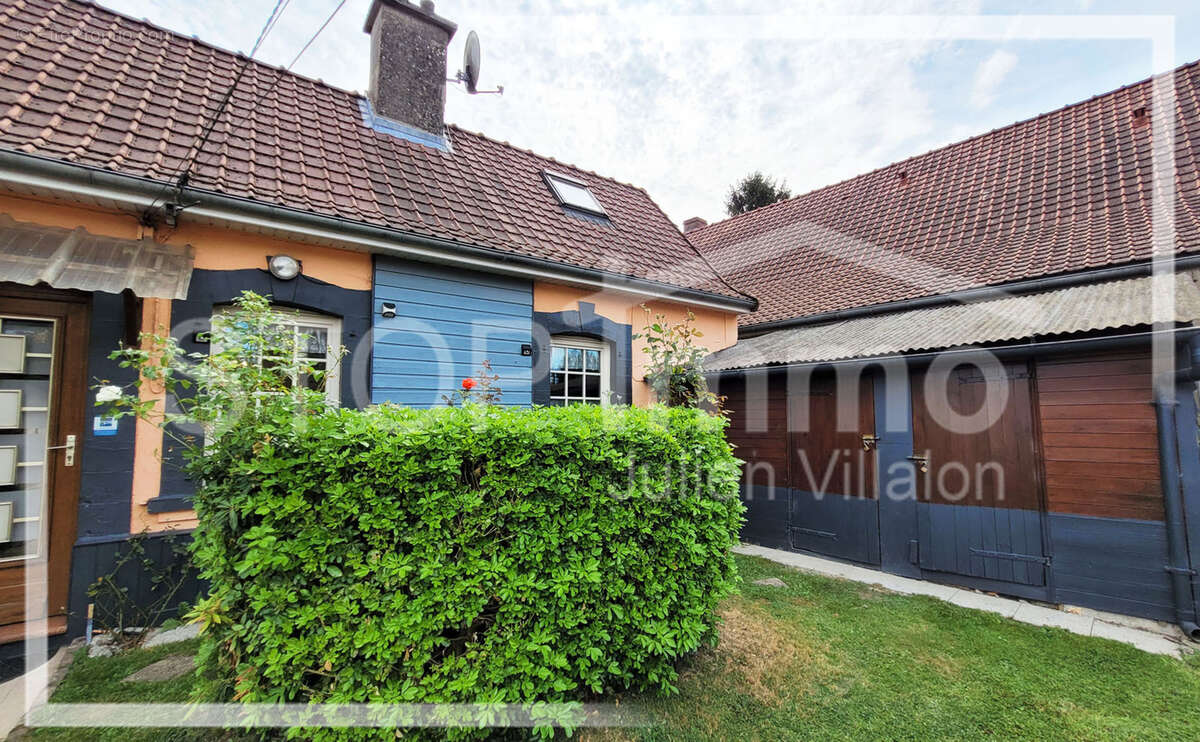 Maison à WICQUINGHEM