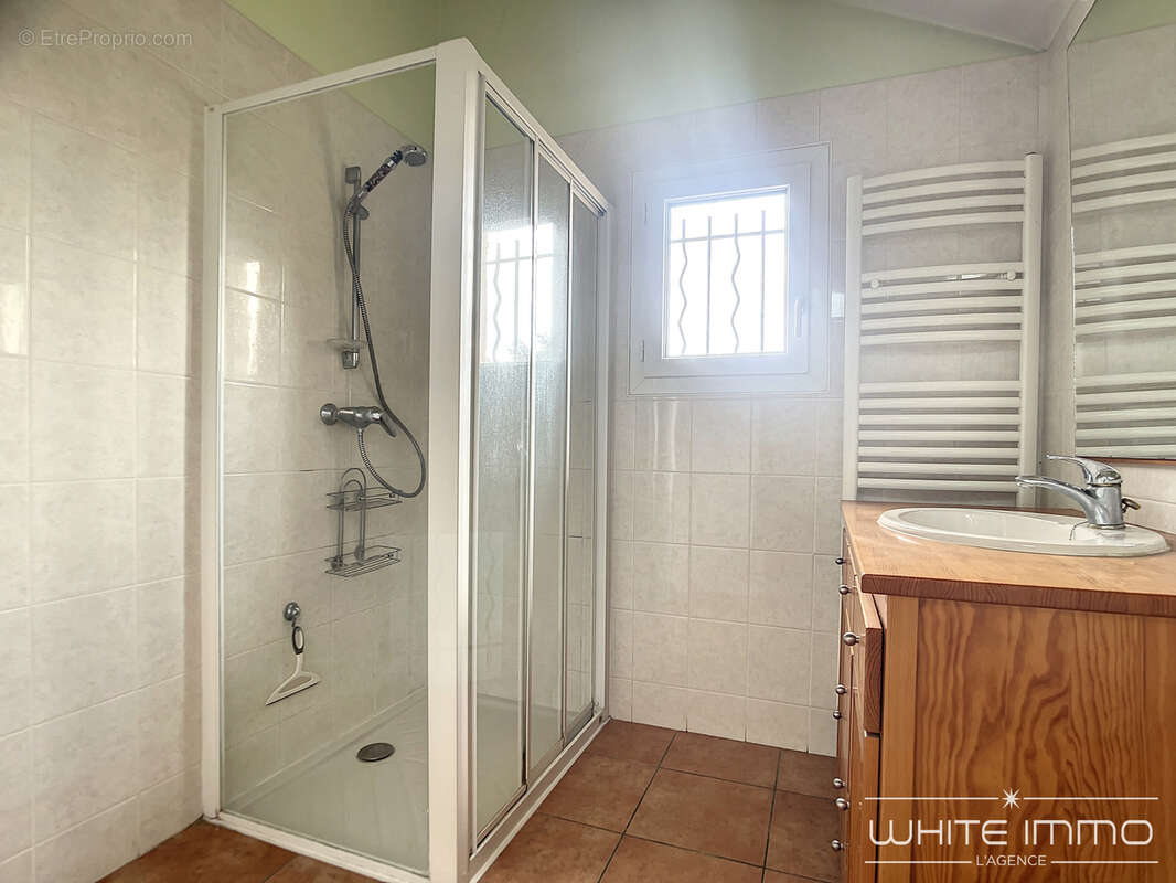 Maison à FRANCHEVILLE