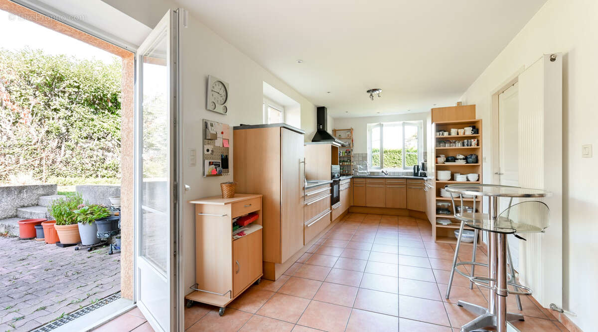 Maison à FRANCHEVILLE