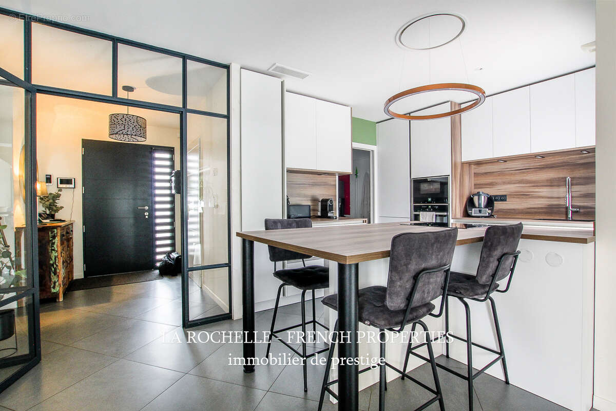 Maison à LA ROCHELLE