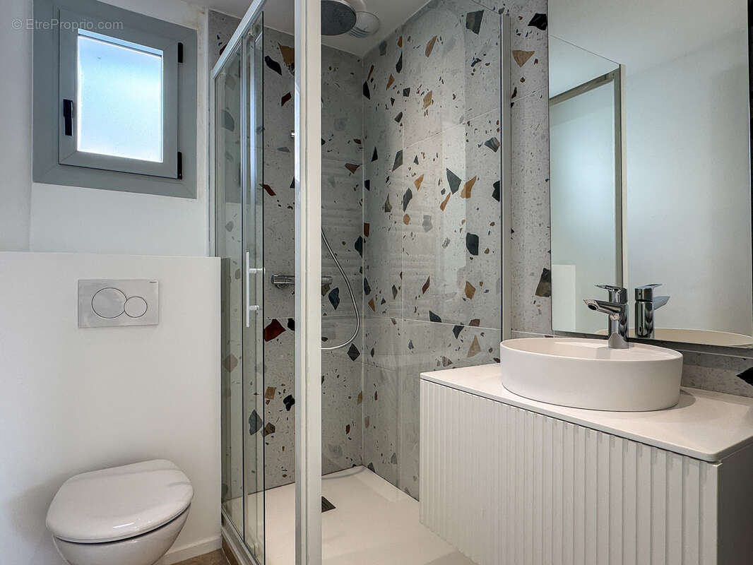 Maison à VAUX-SUR-MER