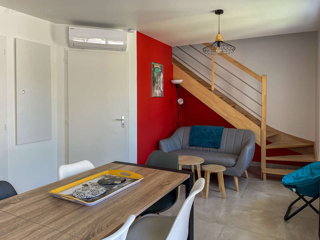 Maison à LES MATHES