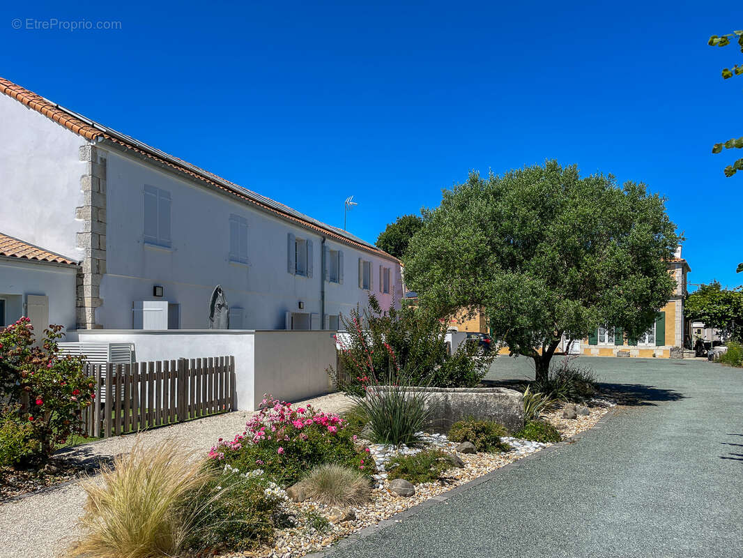 Maison à LES MATHES