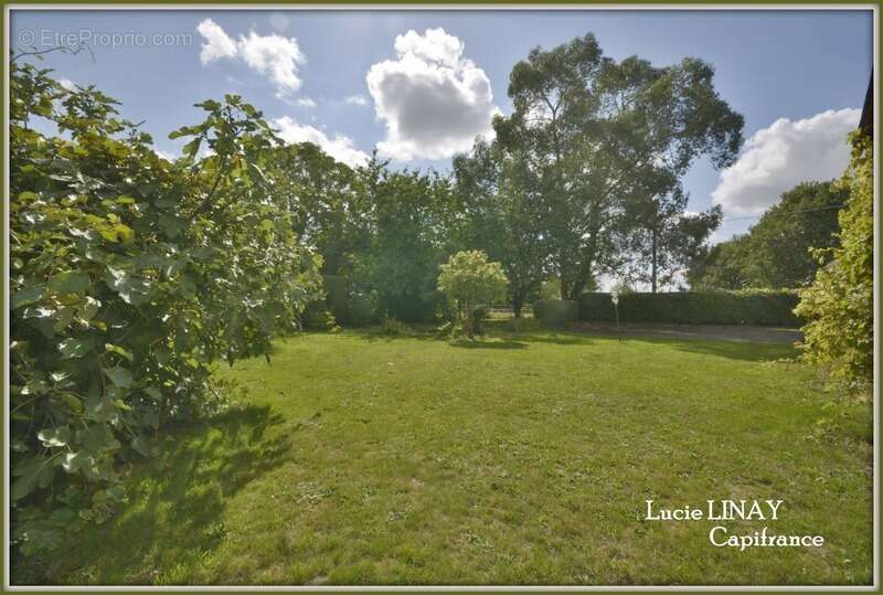 Maison à SAINT-PIERRE-DES-LANDES