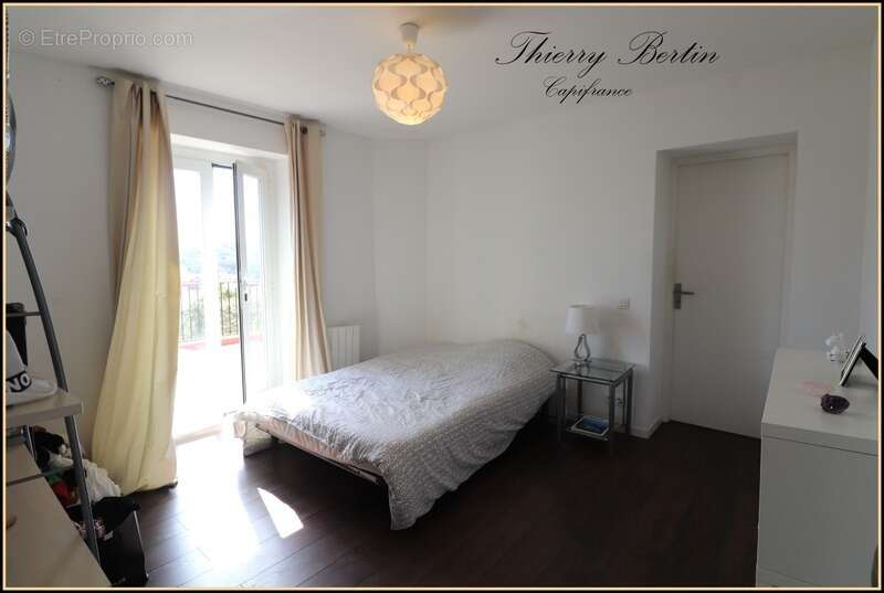 Maison à VILLENEUVE-LOUBET