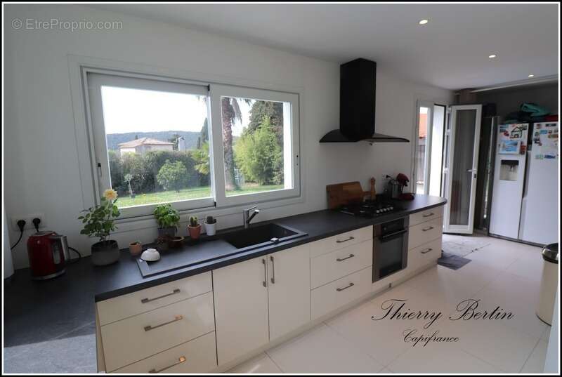 Maison à VILLENEUVE-LOUBET