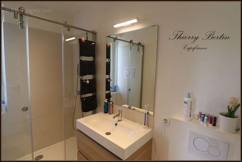 Maison à VILLENEUVE-LOUBET