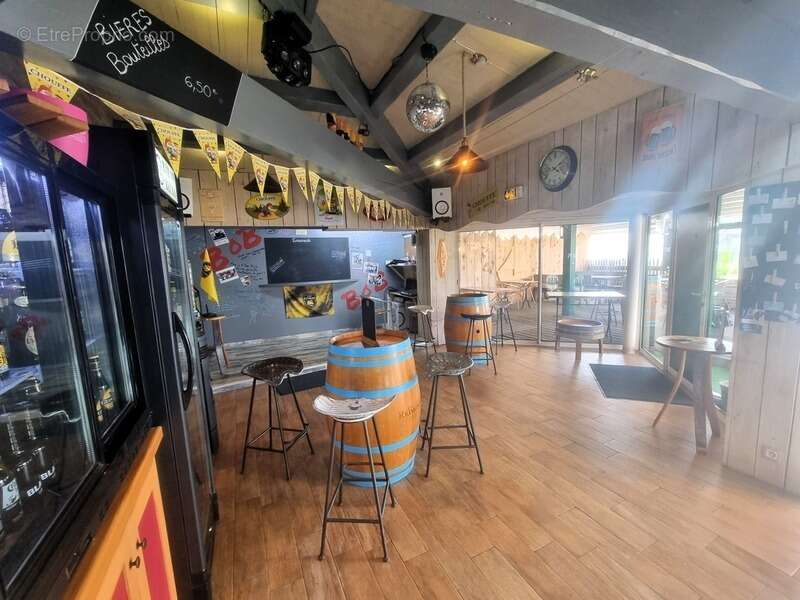 Commerce à SAINT-PIERRE-D&#039;OLERON