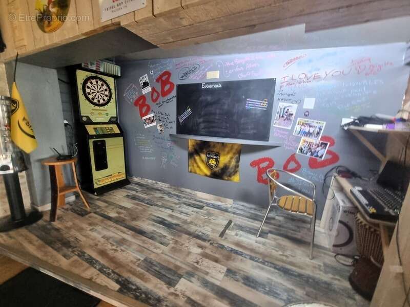 Commerce à SAINT-PIERRE-D&#039;OLERON