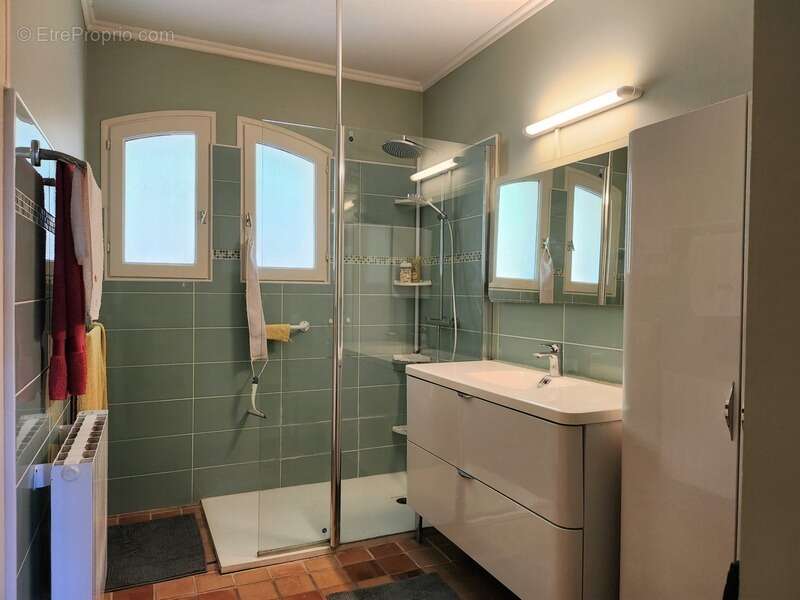 Maison à SAVIGNAC-SUR-LEYZE