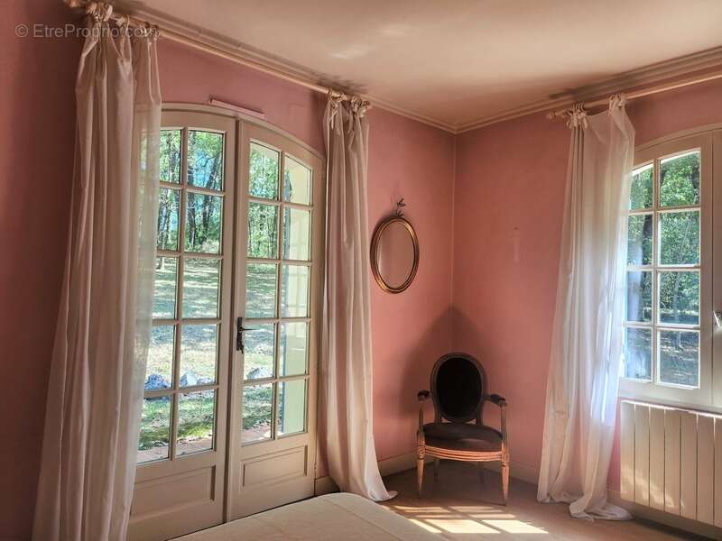 Maison à SAVIGNAC-SUR-LEYZE