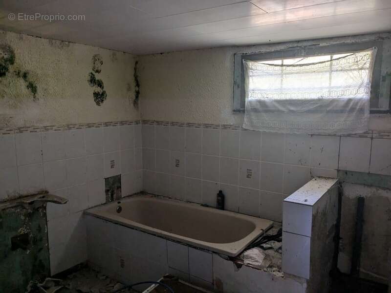 Maison à SAINT-TUGDUAL