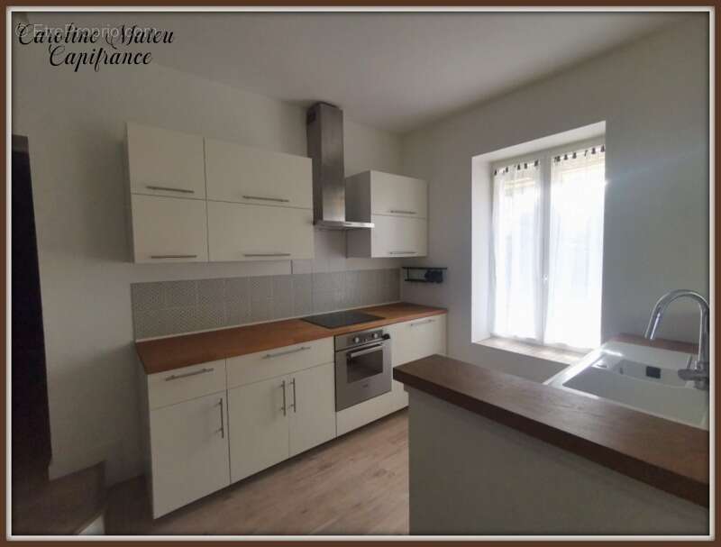 Maison à MEHUN-SUR-YEVRE