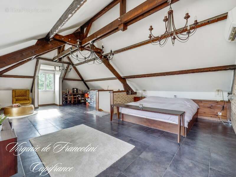 Maison à CHAMPIGNY-SUR-MARNE