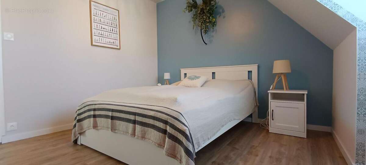 Maison à PLOUGUERNEAU