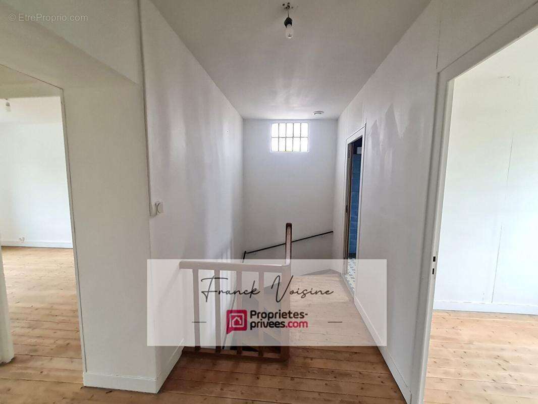 Maison à SAINT-VINCENT-STERLANGES