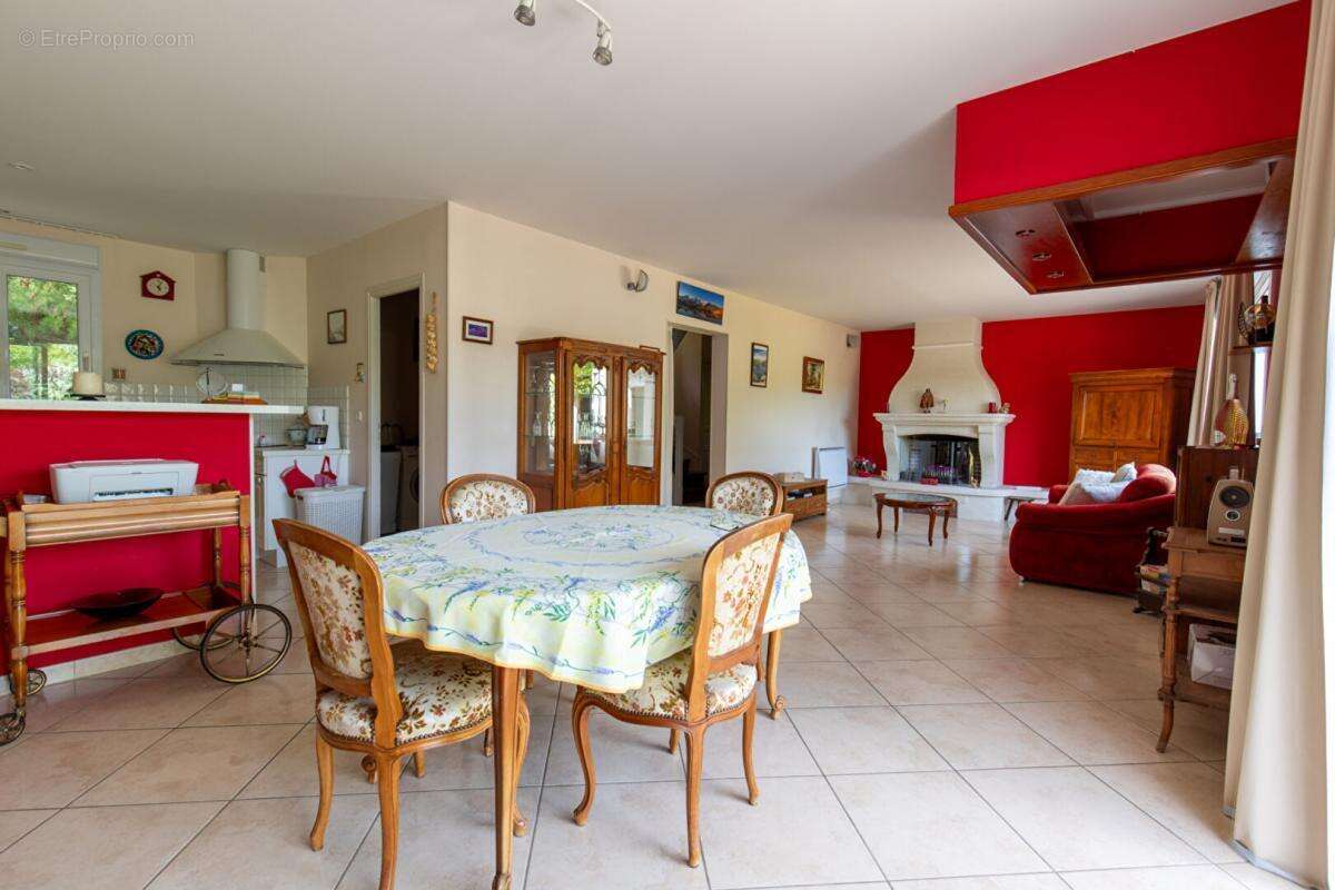 Maison à SERAINCOURT