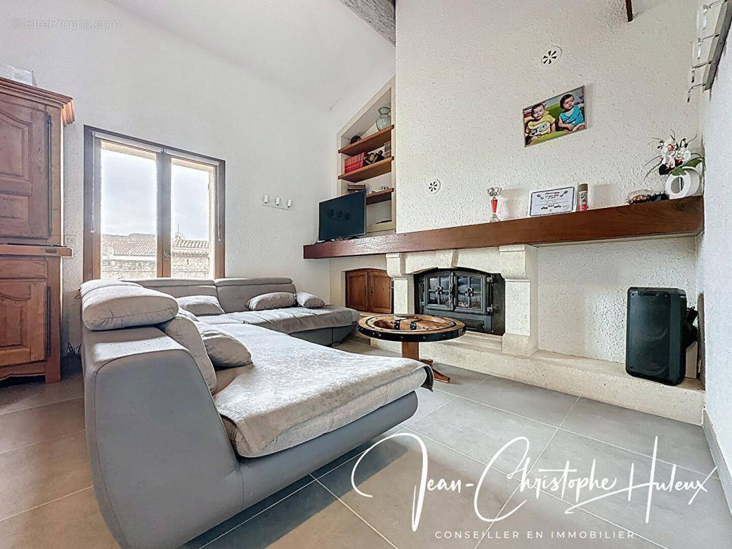 Maison à SAINT-GILLES