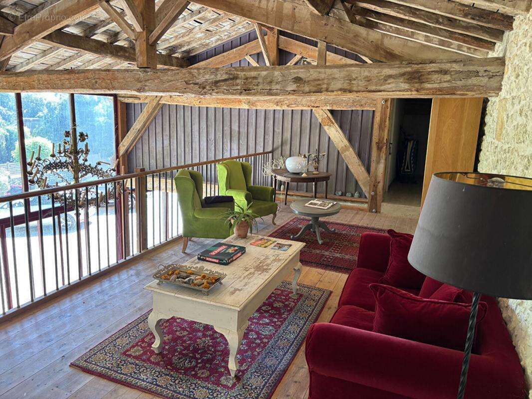 Maison à MOULIS-EN-MEDOC