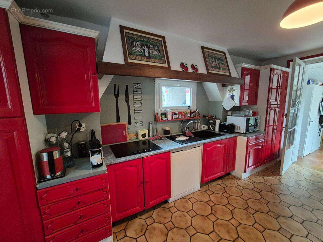 Maison à BIARS-SUR-CERE