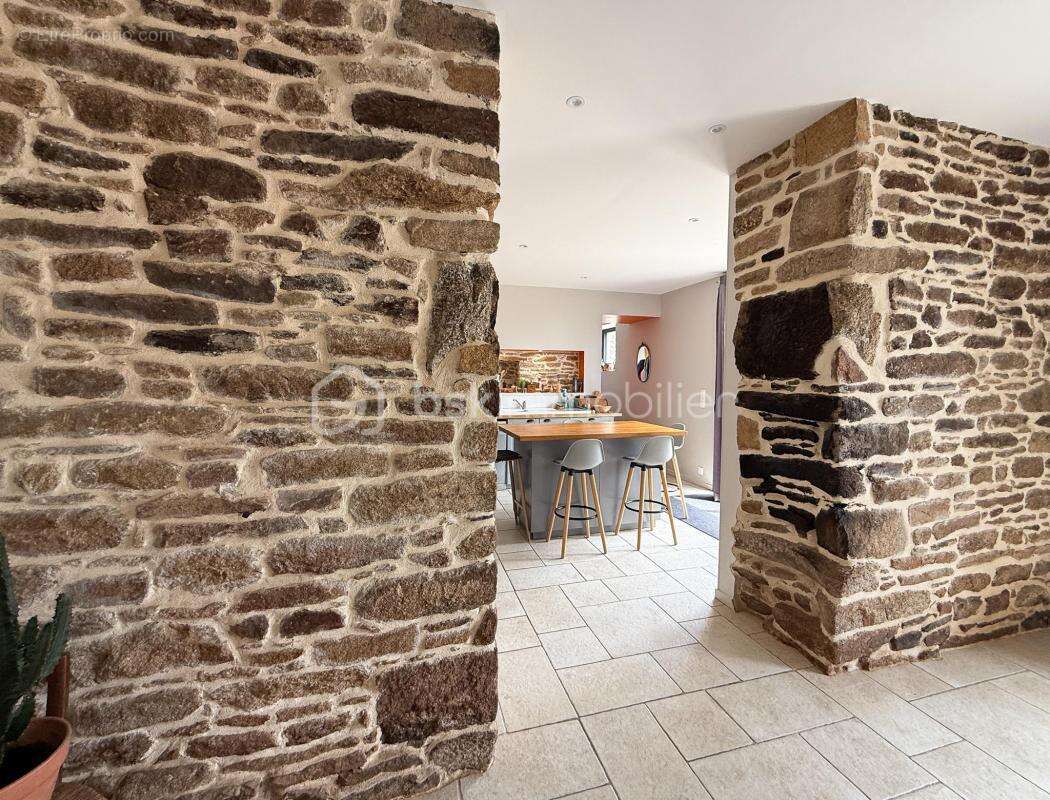 Maison à PLOUDALMEZEAU