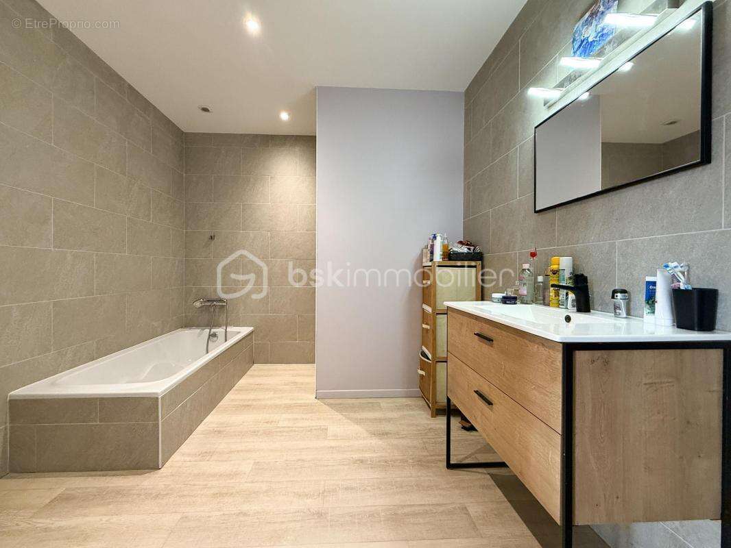 Maison à PLOUDALMEZEAU