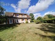 Maison à SAINT-CHEF