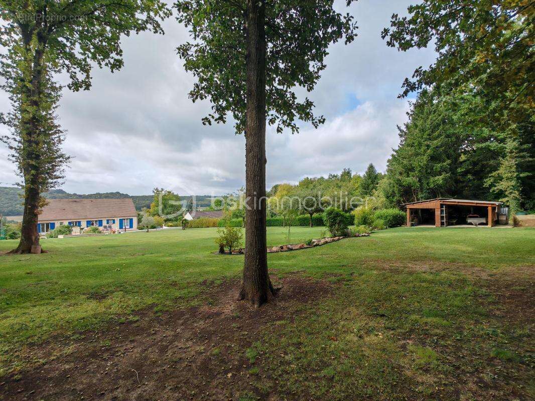 Maison à VILLENEUVE-SUR-BELLOT