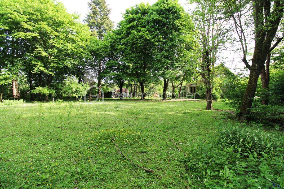 Maison à NANTEAU-SUR-LUNAIN