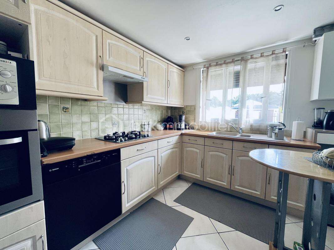 Maison à ROISSY-EN-BRIE