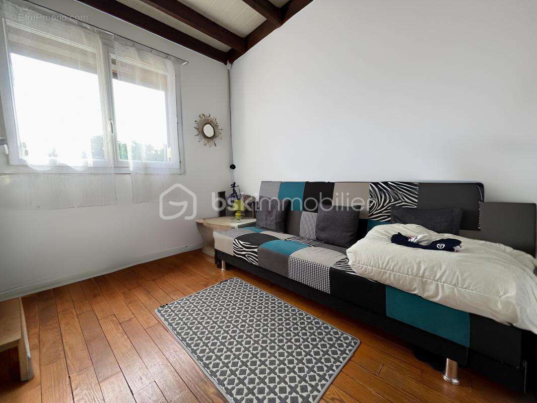 Maison à ROISSY-EN-BRIE