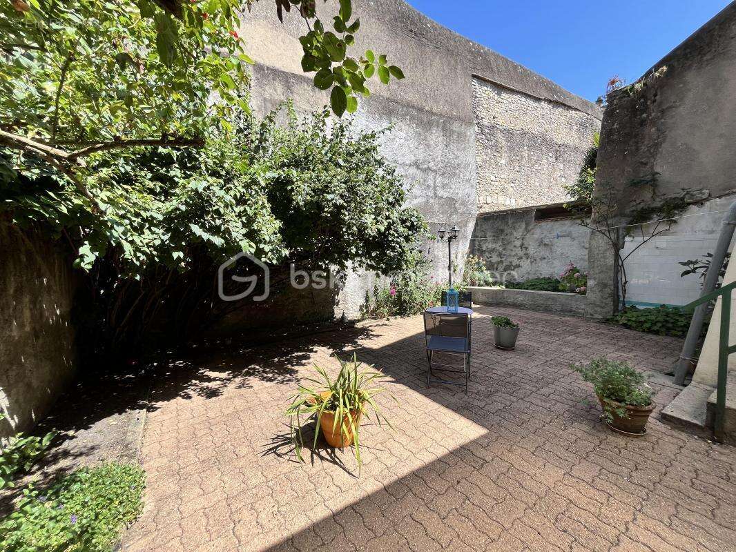 Maison à LA CHARITE-SUR-LOIRE