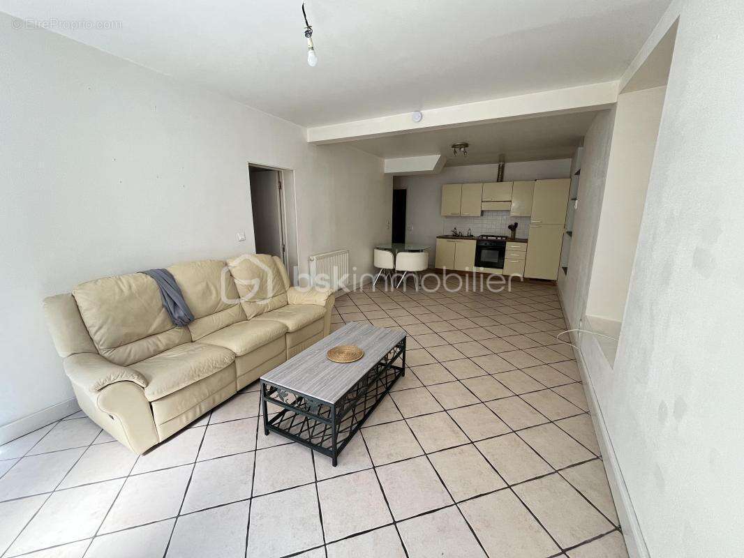 Maison à LA CHARITE-SUR-LOIRE