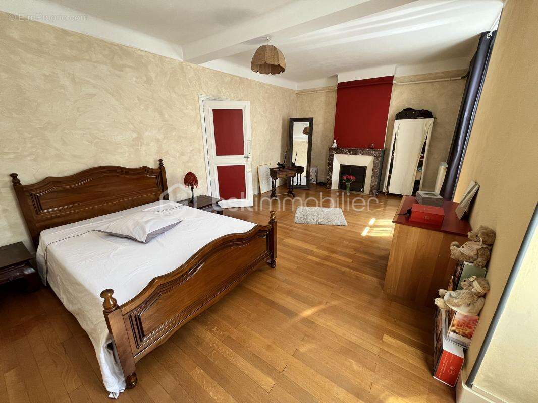 Maison à LA CHARITE-SUR-LOIRE