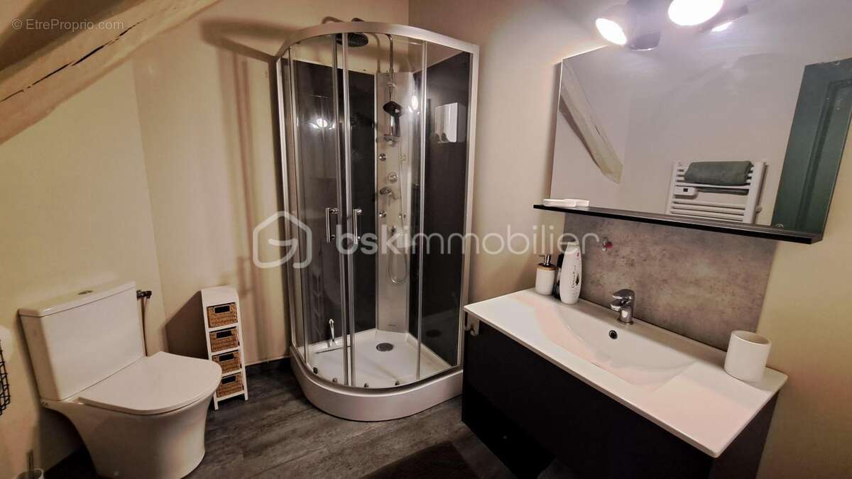 Appartement à SAINT-ASTIER