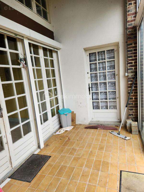 Maison à CHESSY-LES-PRES