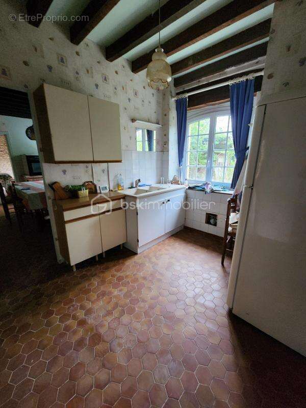 Maison à CHESSY-LES-PRES